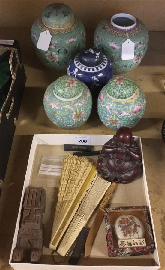 Two pairs of Chinese porcelain ginger jars (one cover missing)(-)